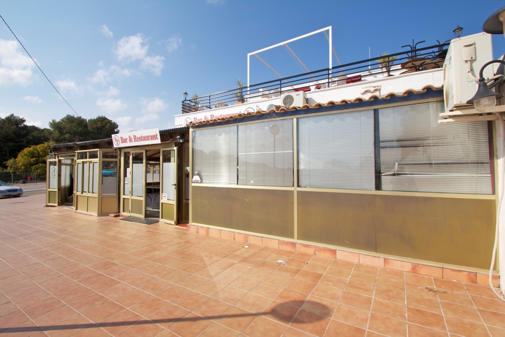 Commercial Unit in Campoverde