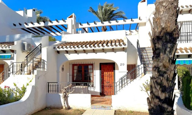 Adosado - Reventa - Villamartin -
                Villamartin