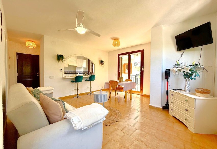 Alquiler a largo plazo - Apartamento -
Orihuela Costa - Villamartín