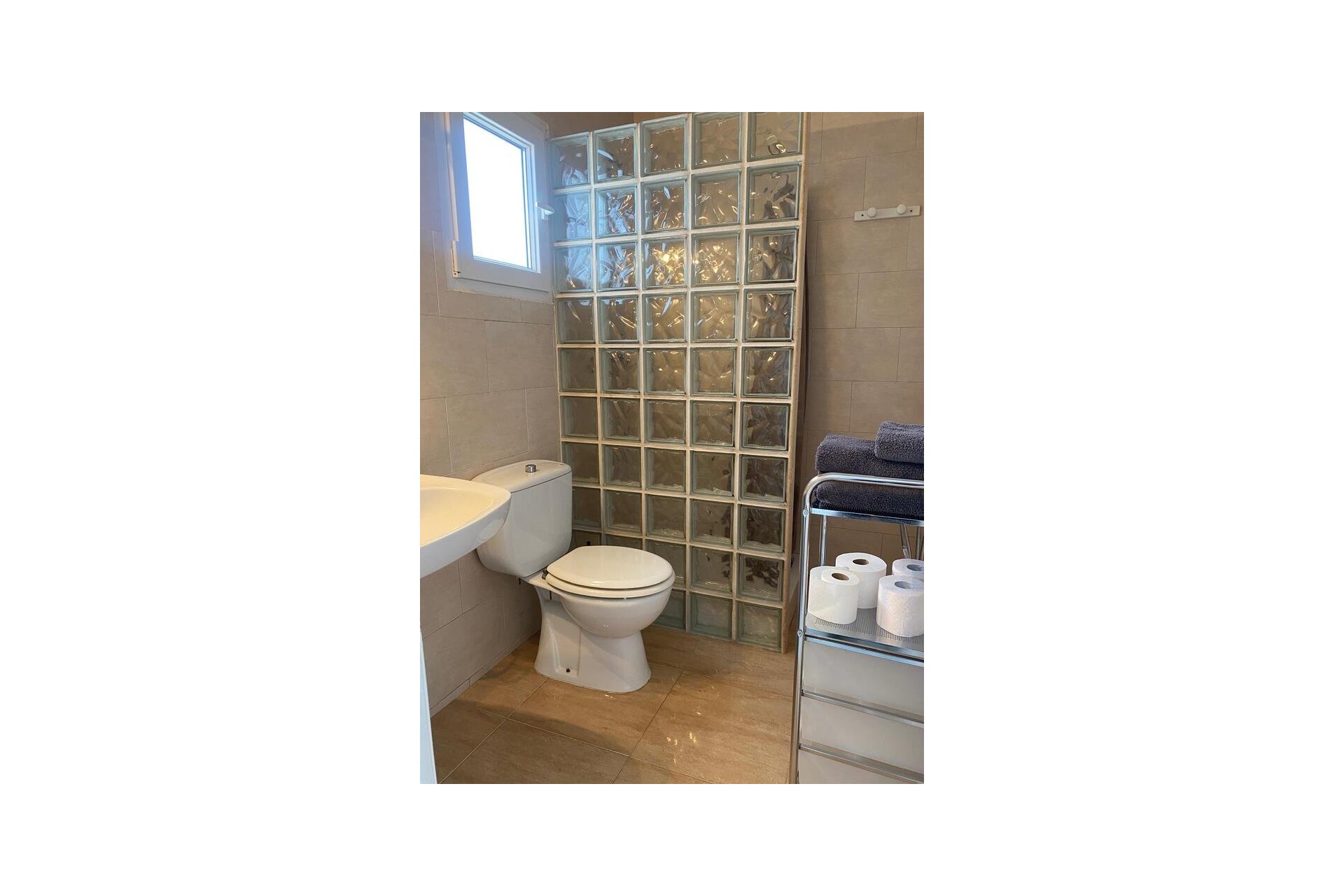 Alquiler a largo plazo - Apartamento -
Villamartín - Villamartin