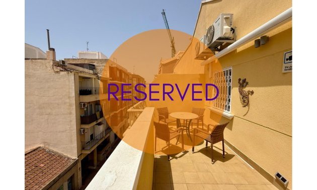 Apartamento - Reventa - Torrevieja -
                Torrevieja