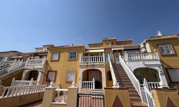 Apartment - Resale - Cabo Roig -
                Cabo Roig