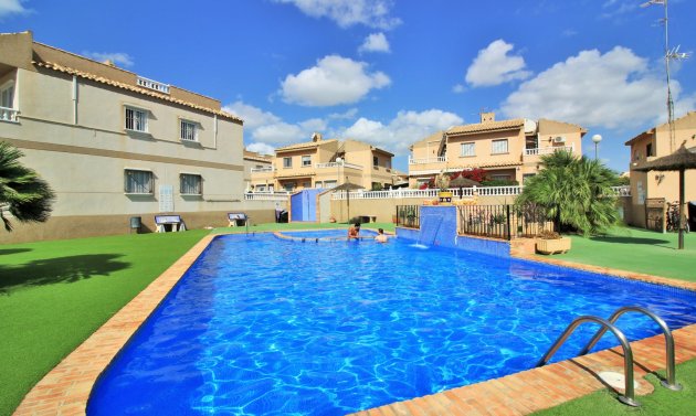 Apartment - Resale - Villamartín -
                PAU 8