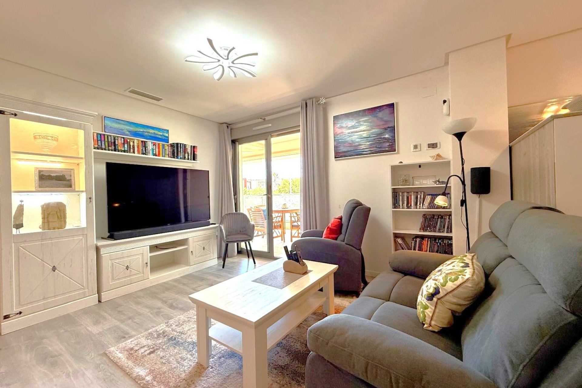 Återförsäljning - Apartament -
Orihuela Costa - Los Dolses