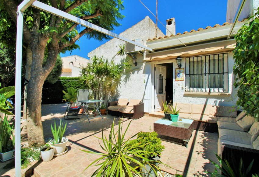 Återförsäljning - Bungalow -
La Florida