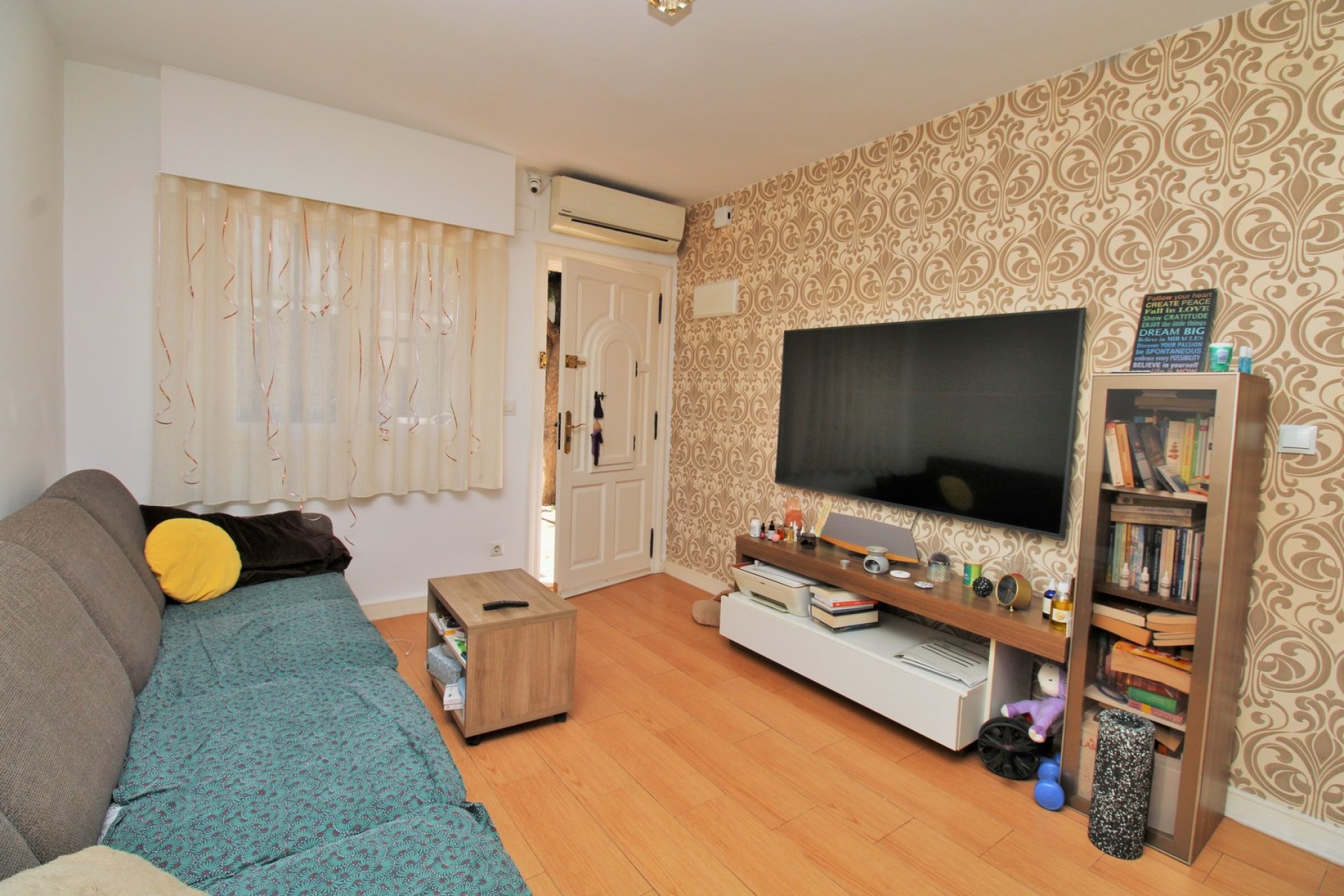 Återförsäljning - Bungalow -
La Florida