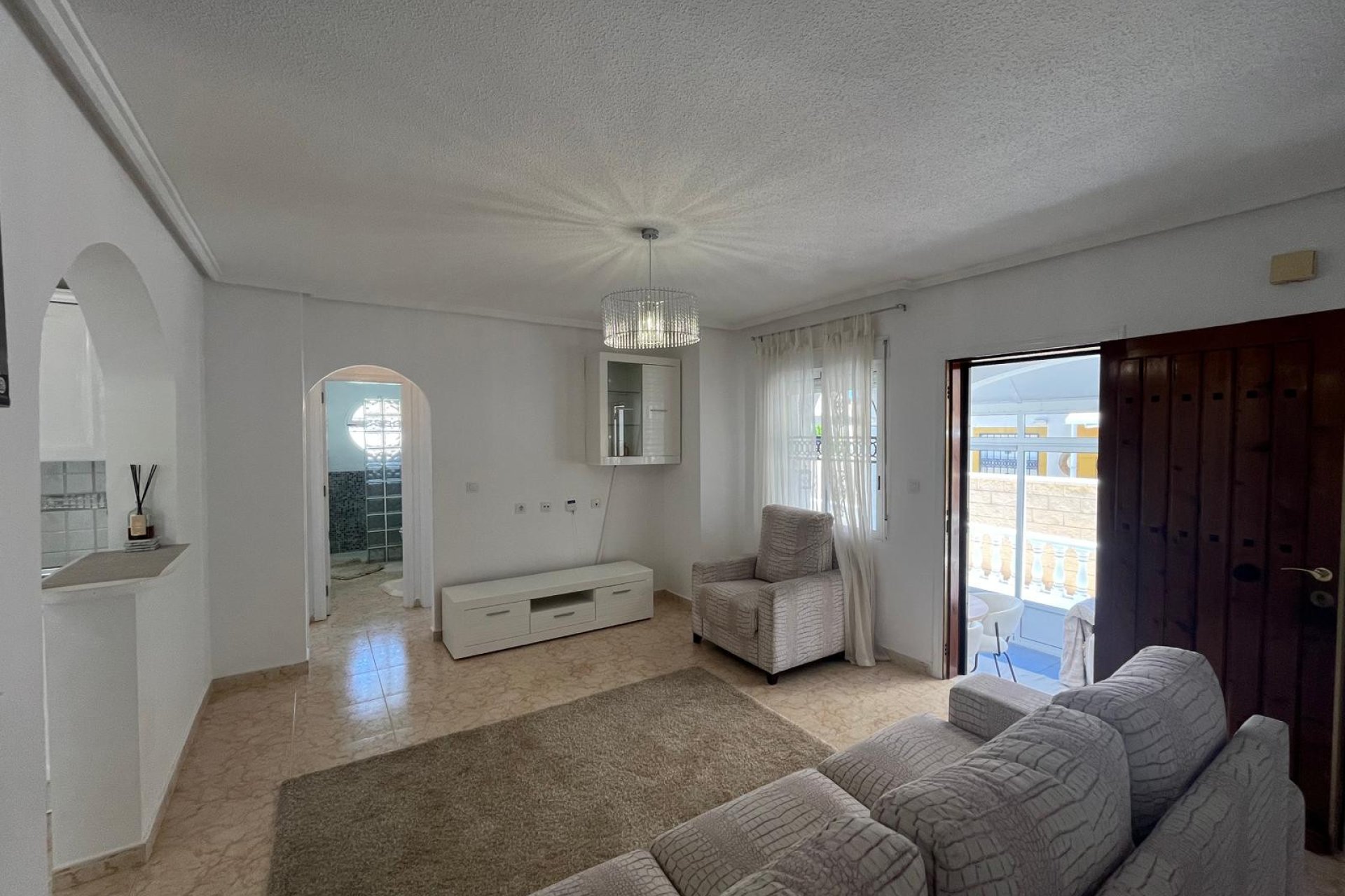 Återförsäljning - Bungalow -
Punta Prima - Serena