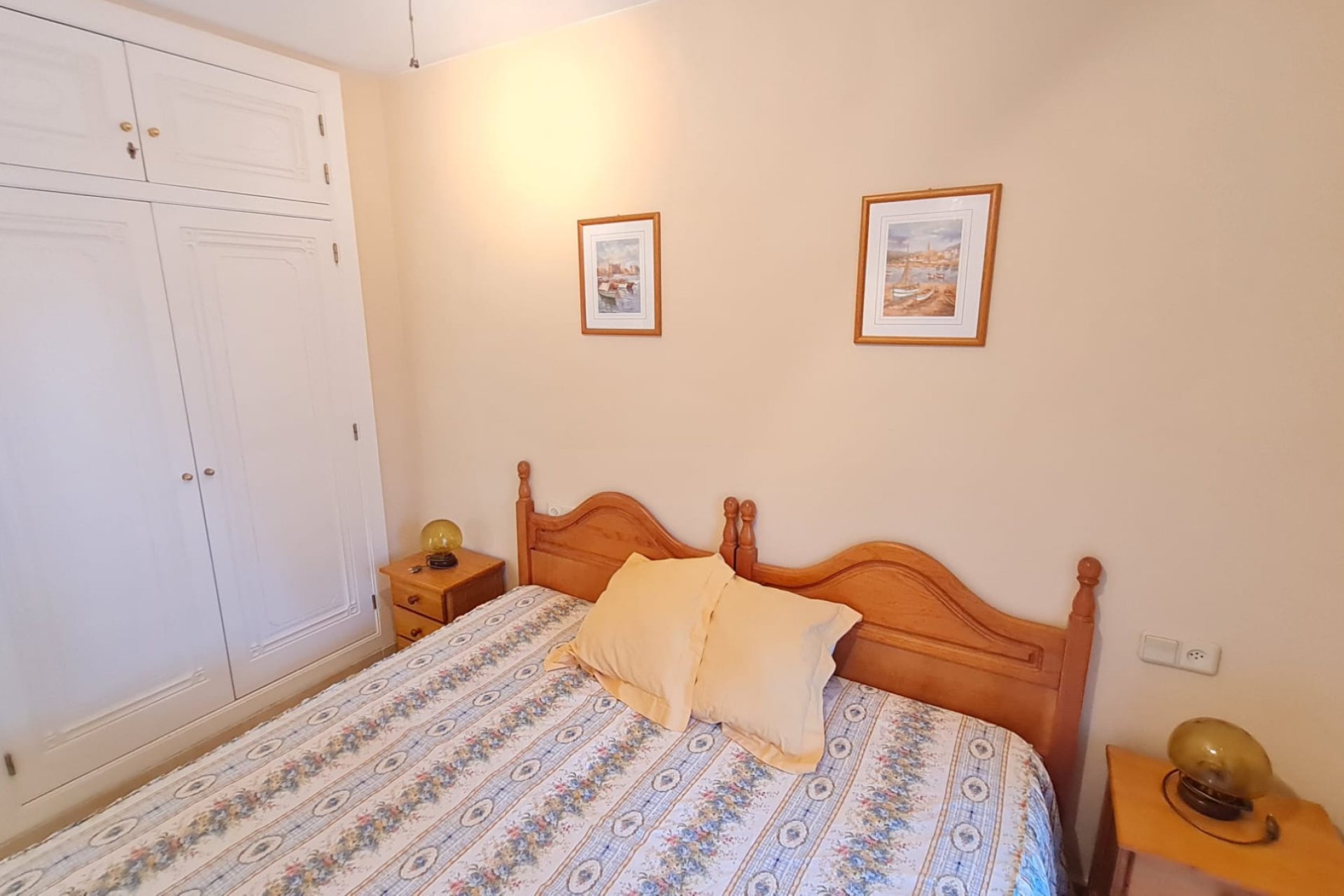 Återförsäljning - Bungalow -
Villamartín - Los Dolses