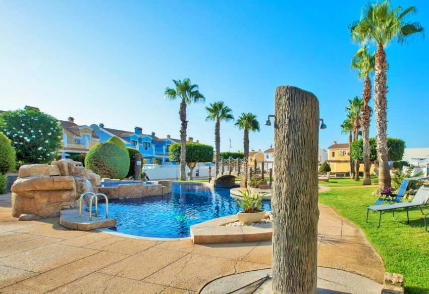 Återförsäljning - Detached Villa -
Cabo Roig