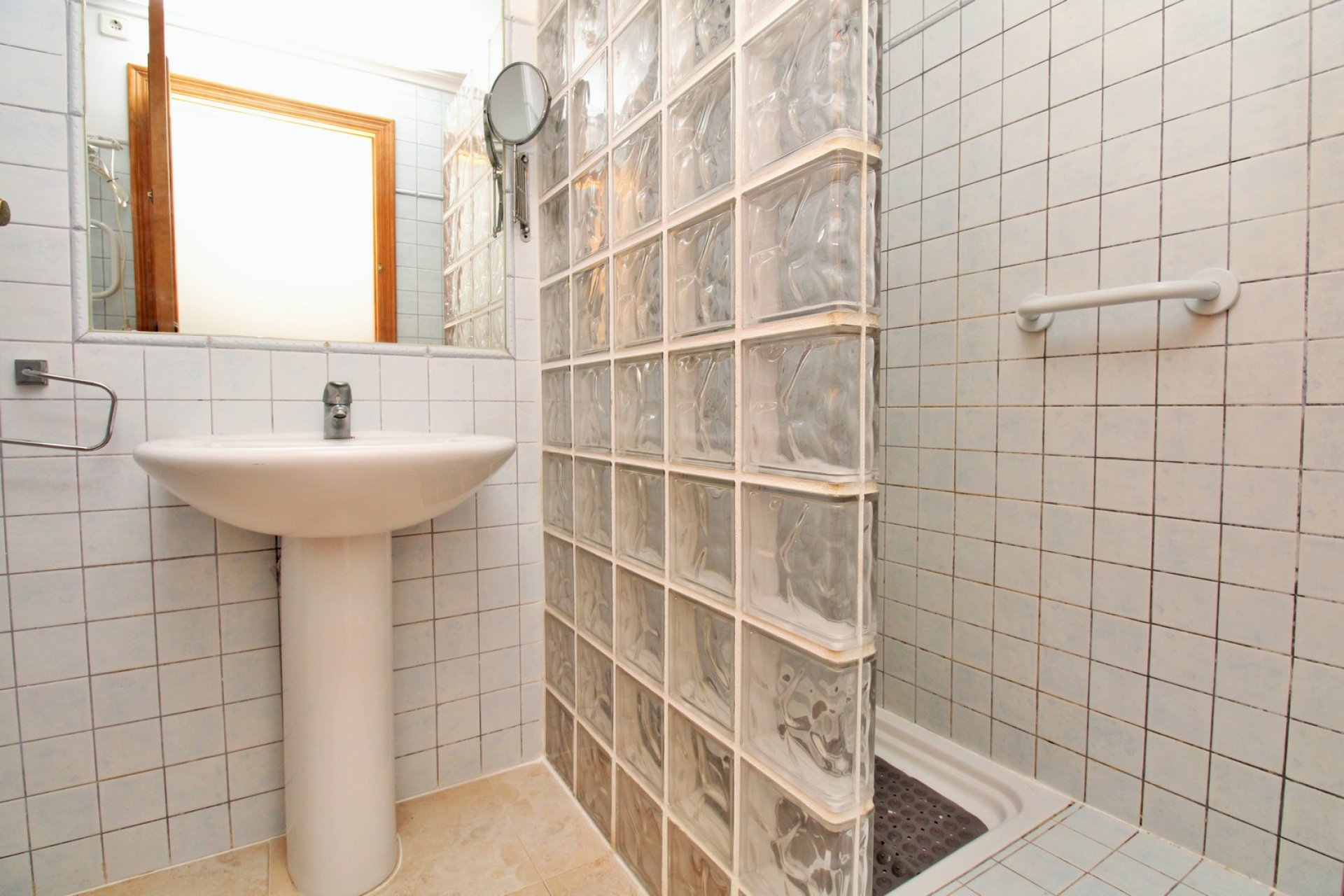 Återförsäljning - Detached Villa -
Cabo Roig