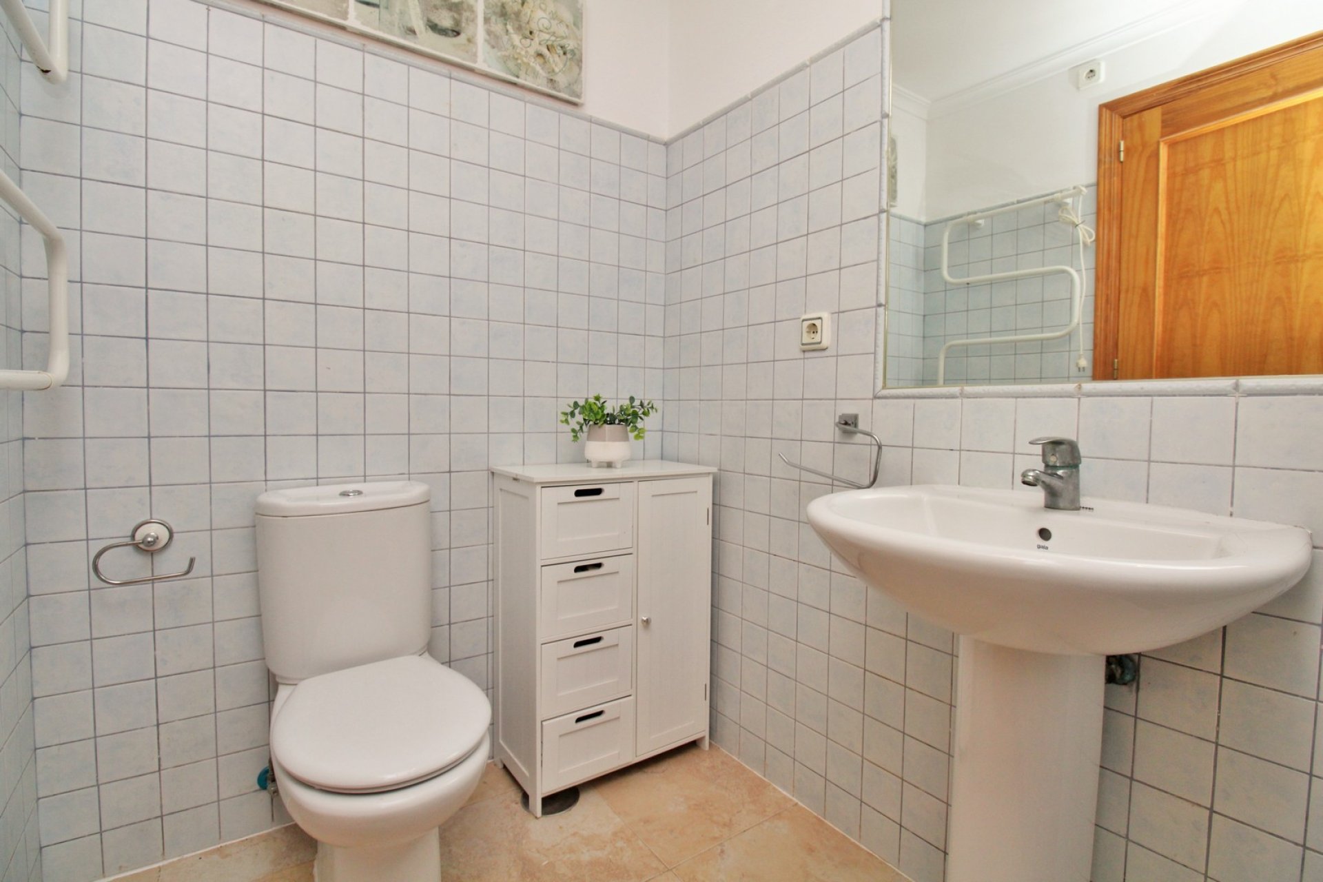 Återförsäljning - Detached Villa -
Cabo Roig