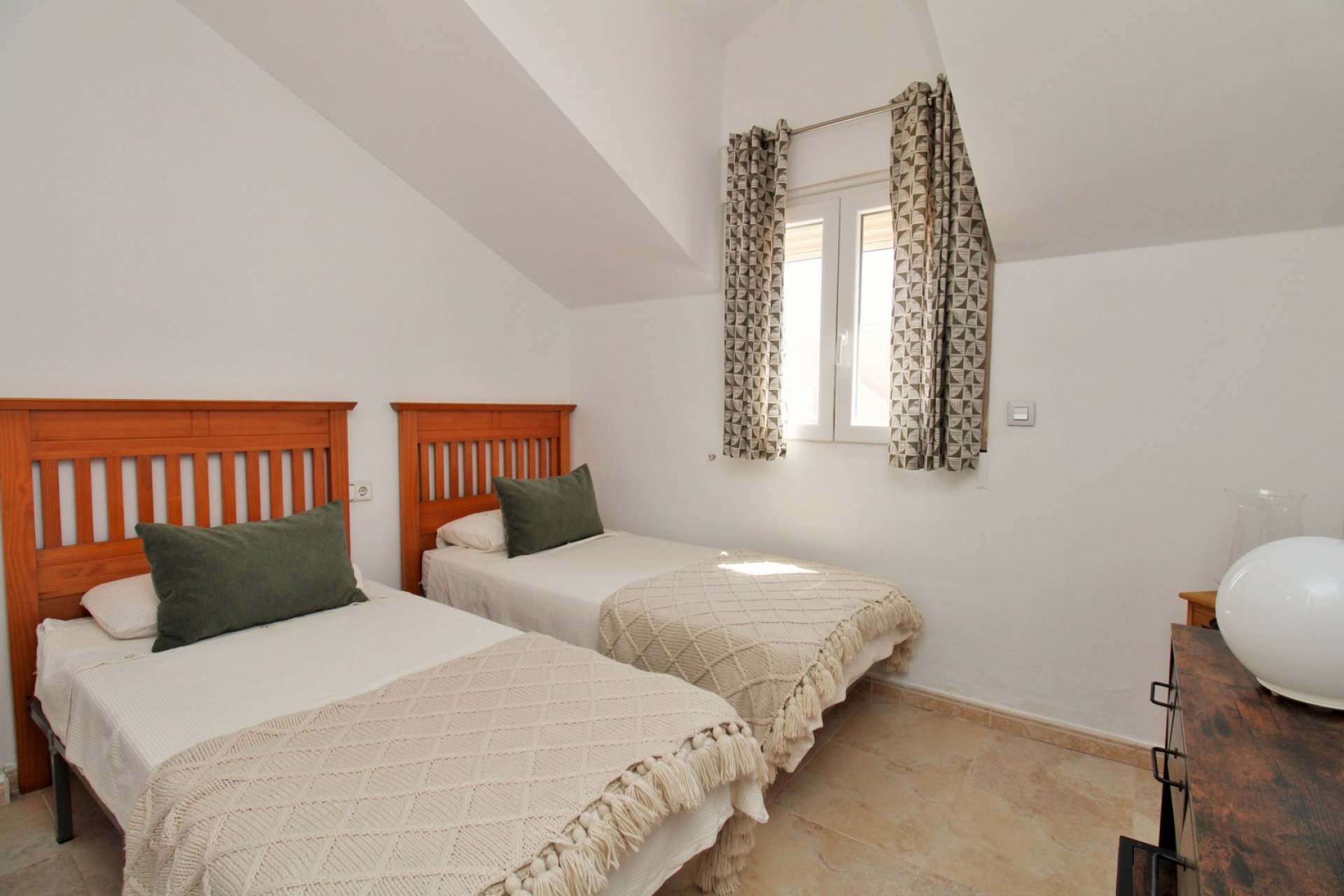 Återförsäljning - Detached Villa -
Cabo Roig