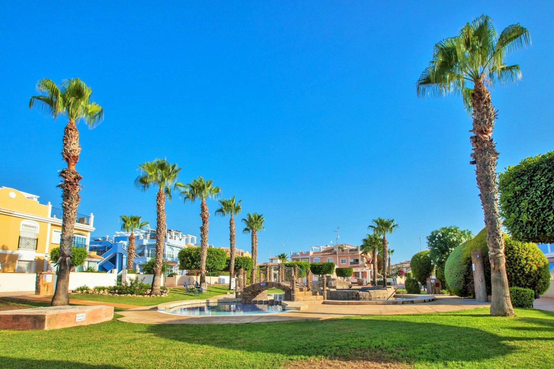Återförsäljning - Detached Villa -
Cabo Roig