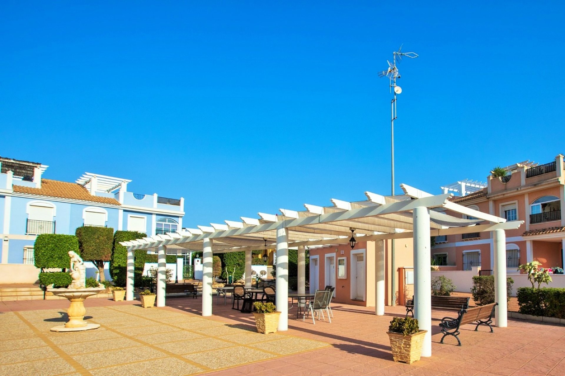 Återförsäljning - Detached Villa -
Cabo Roig