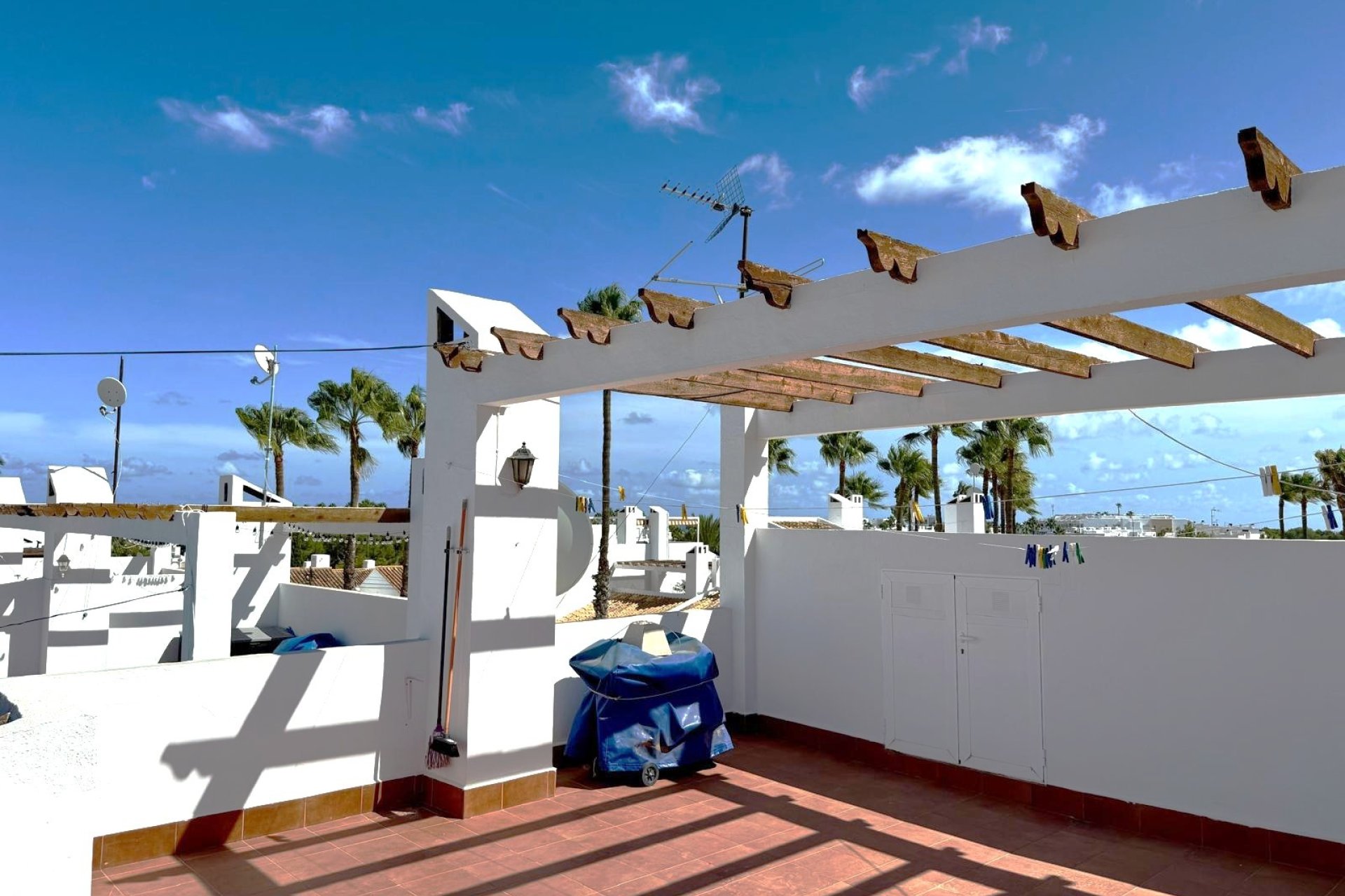 Återförsäljning - Detached Villa -
Orihuela Costa - Villamartín