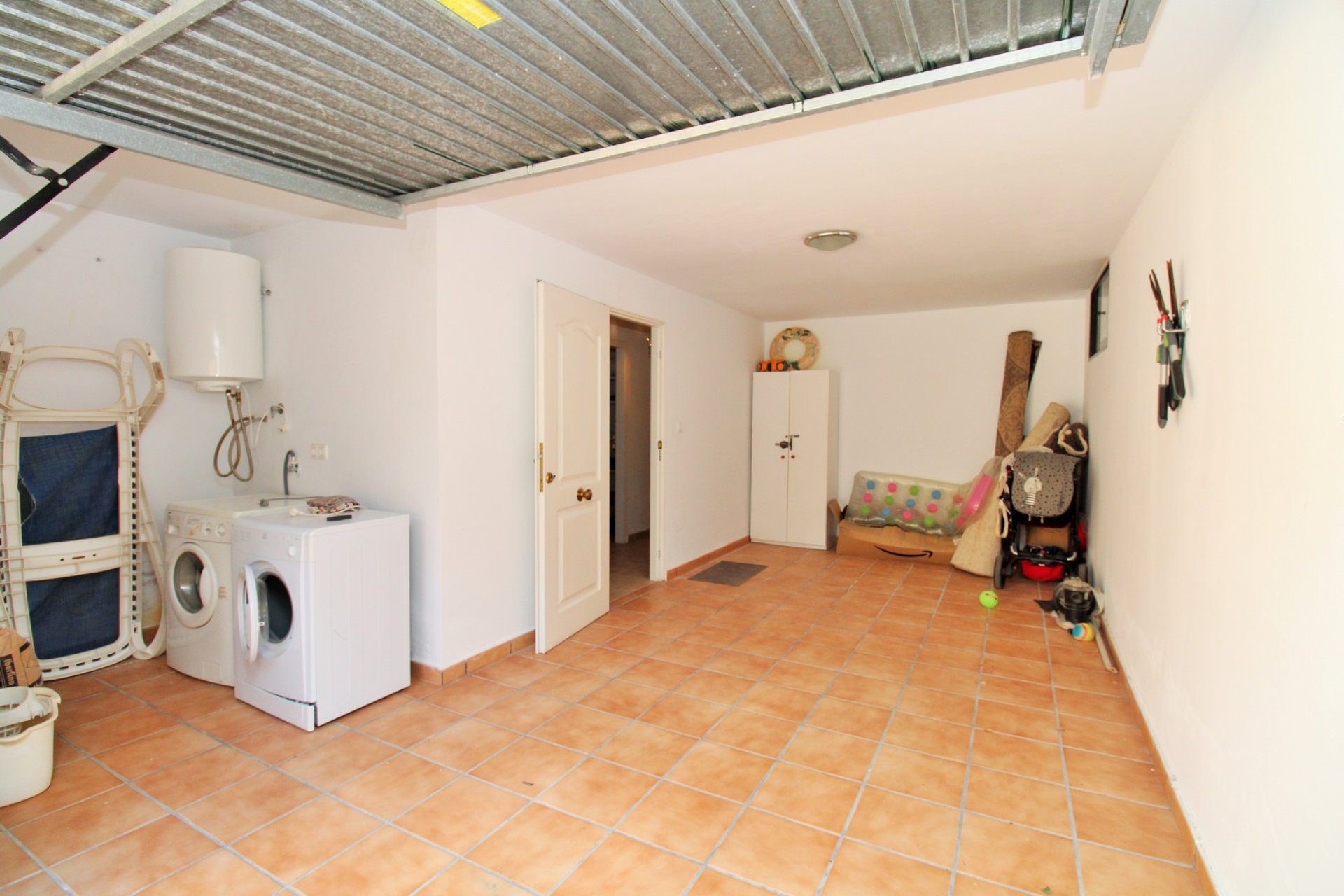 Återförsäljning - Detached Villa -
Villamartín - Villamartin