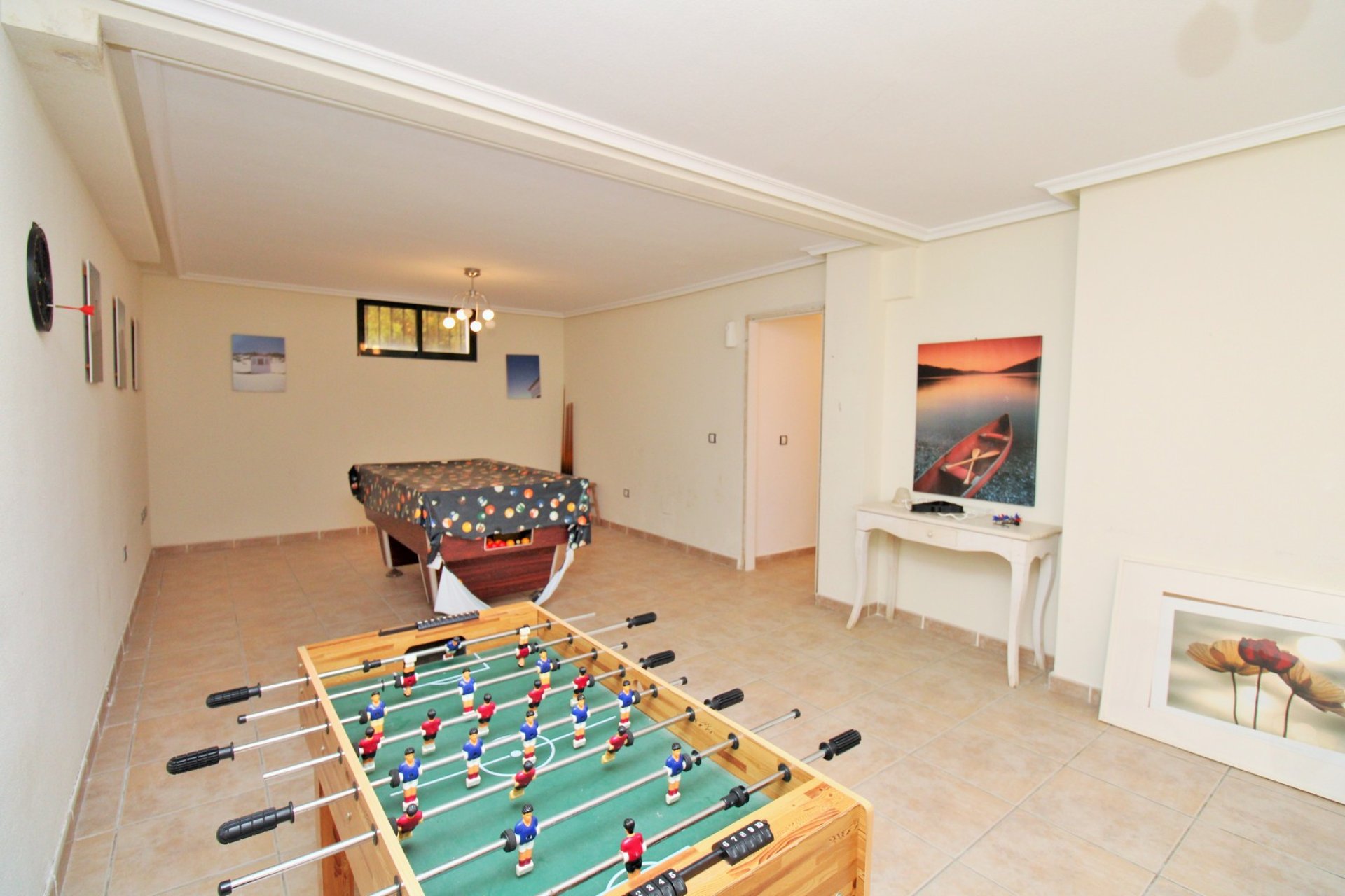 Återförsäljning - Detached Villa -
Villamartín - Villamartin