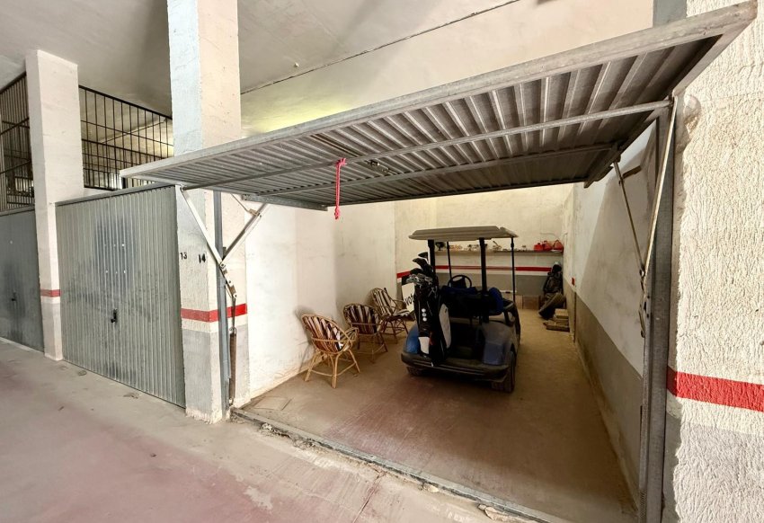 Återförsäljning - Garage -
Villamartin