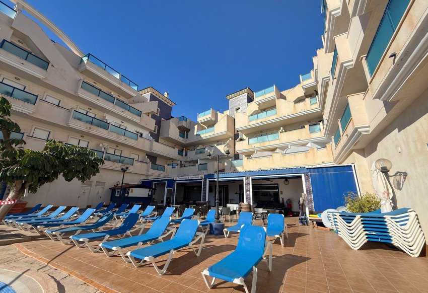 Återförsäljning - Lägenhet -
Cabo Roig