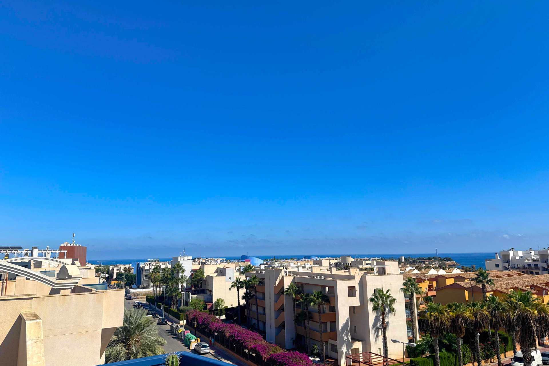 Återförsäljning - Lägenhet -
Cabo Roig