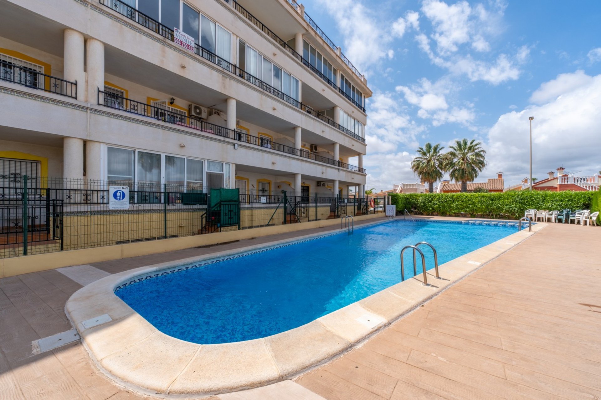Återförsäljning - Lägenhet -
Playa Flamenca