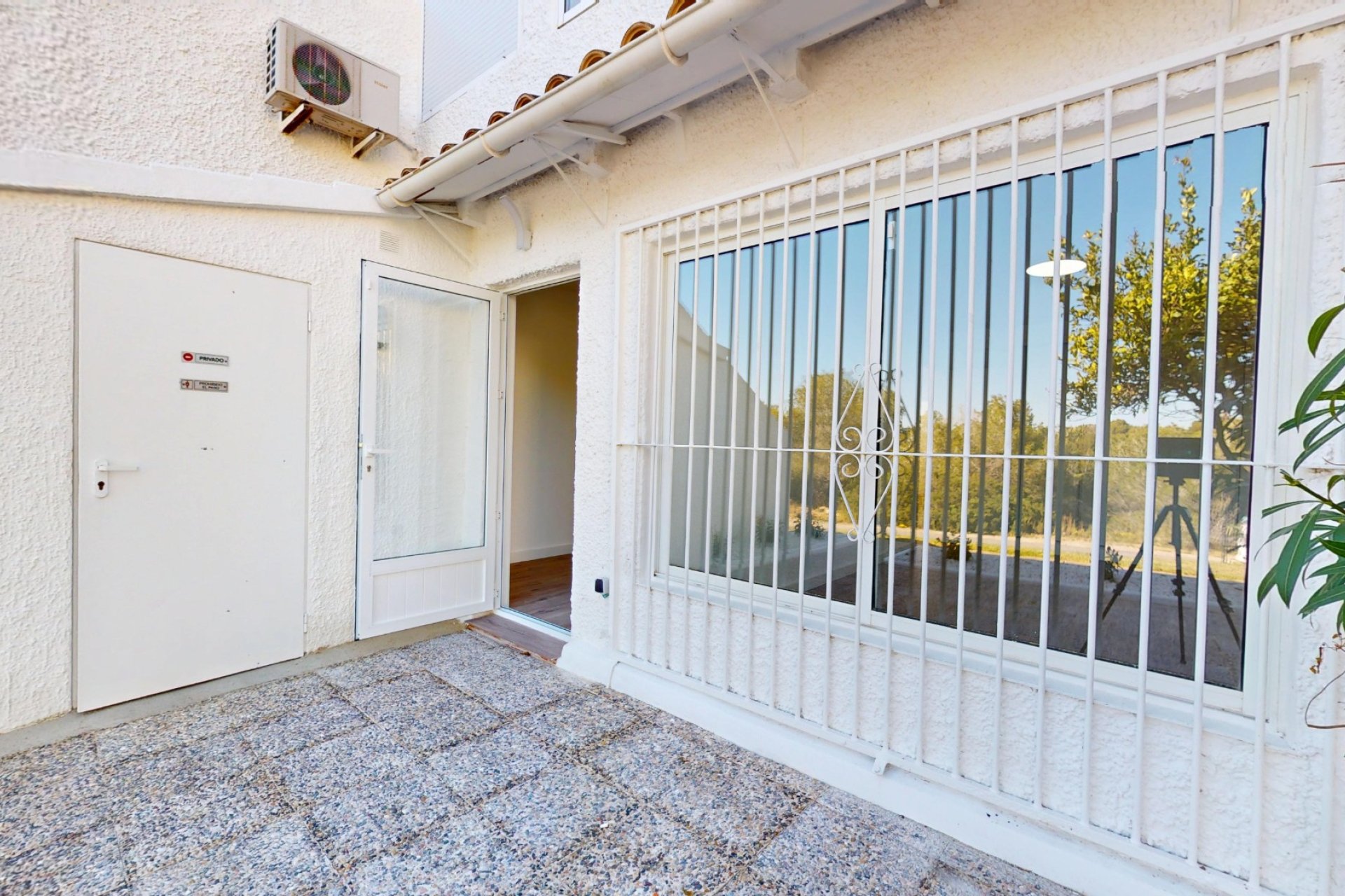 Återförsäljning - Lägenhet -
Villamartín - Costa Blanca