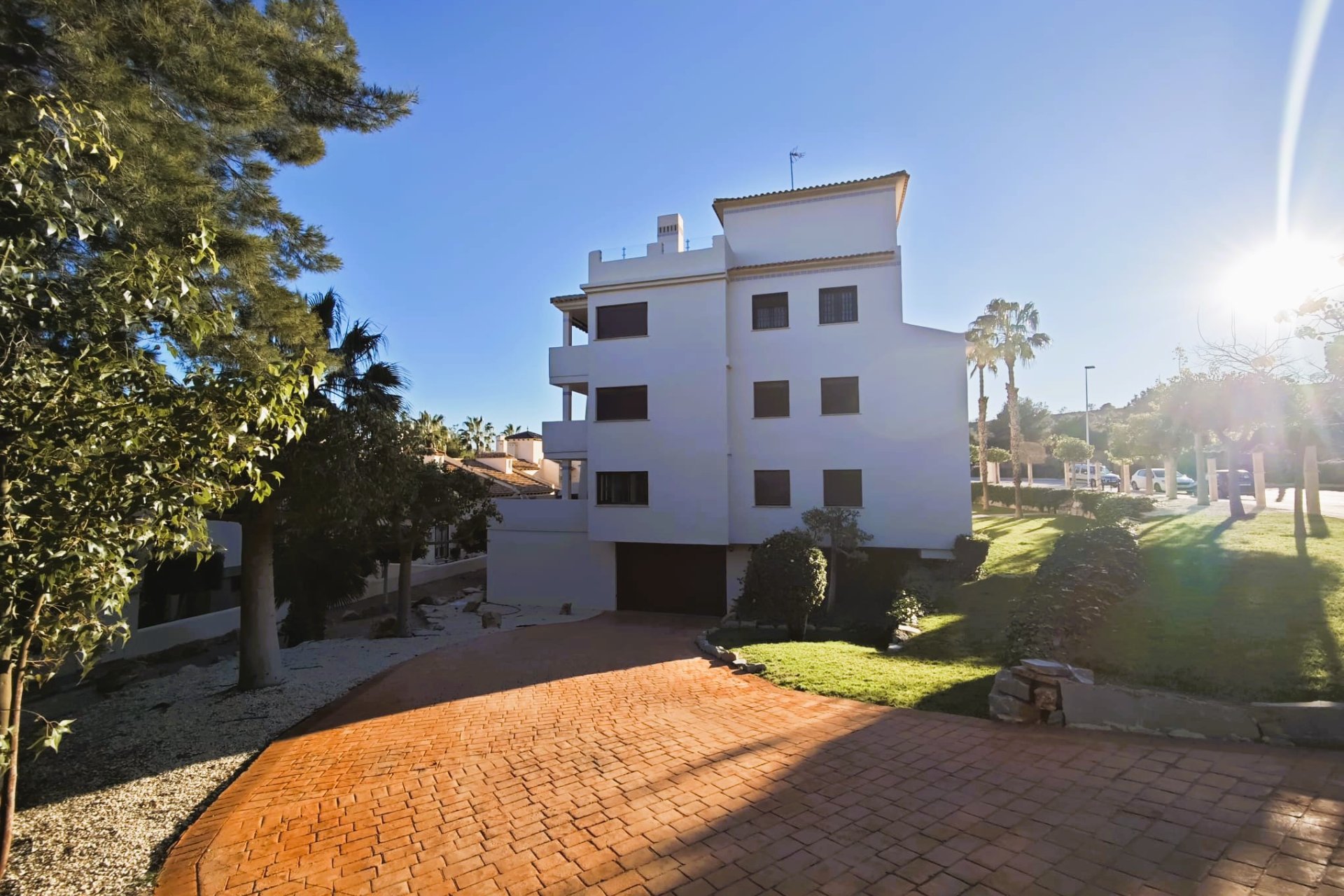 Återförsäljning - Lägenhet -
Villamartín - Las Ramblas