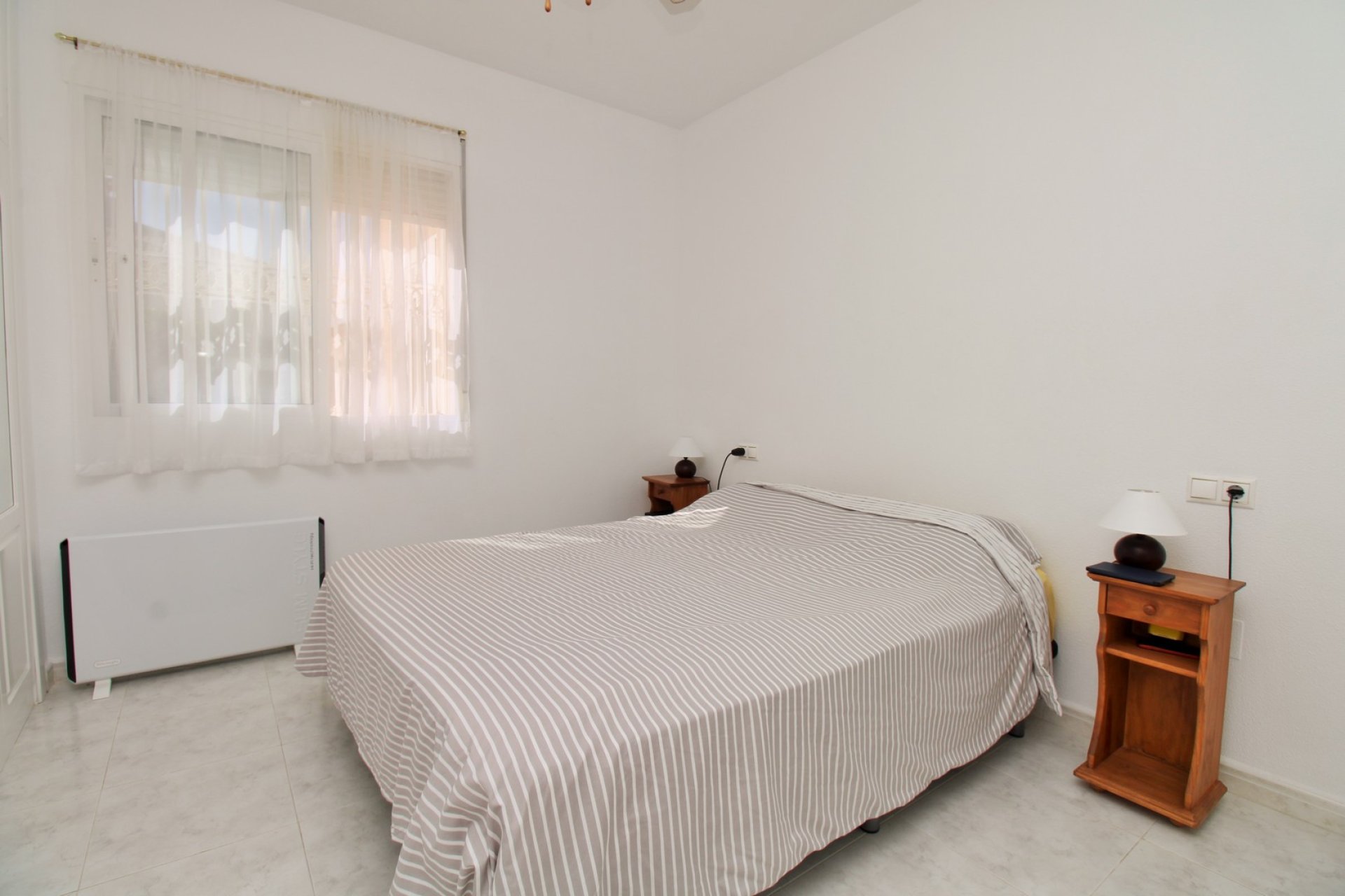 Återförsäljning - Lägenhet -
Villamartín - PAU 8