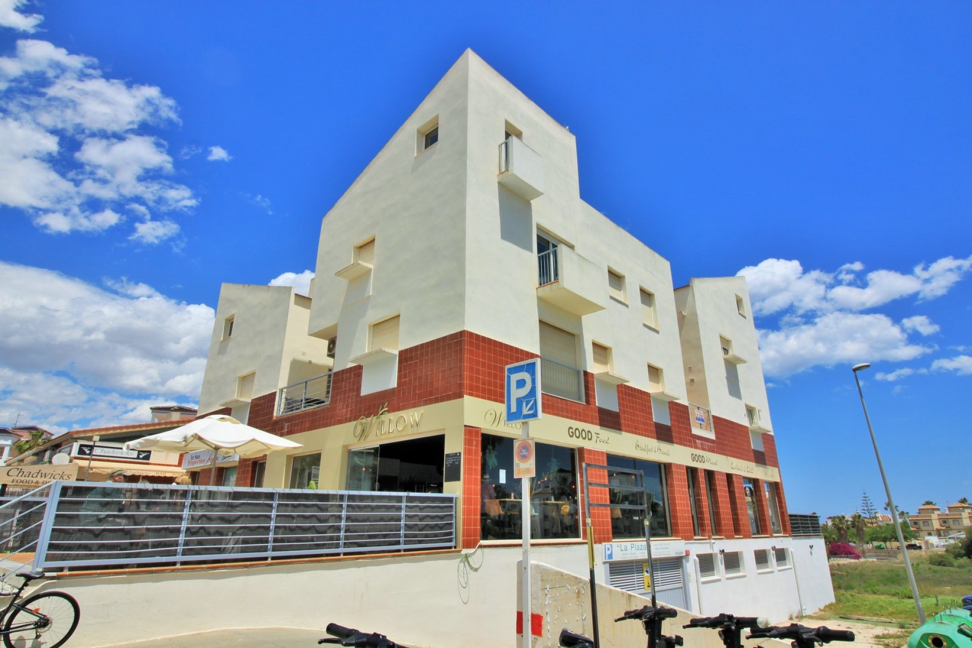 Återförsäljning - Lägenhet -
Villamartín - Villamartin