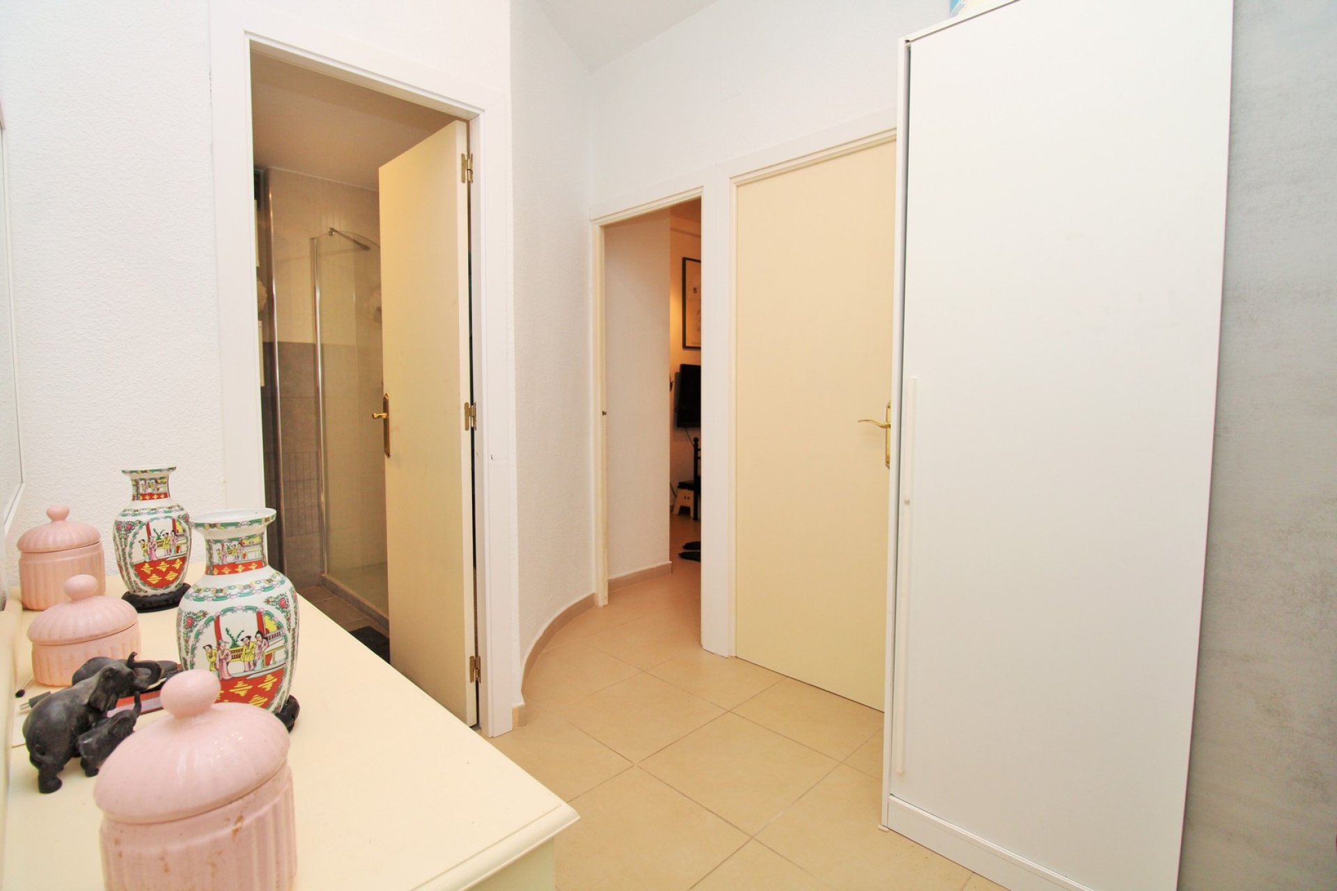 Återförsäljning - Lägenhet -
Villamartín - Villamartin