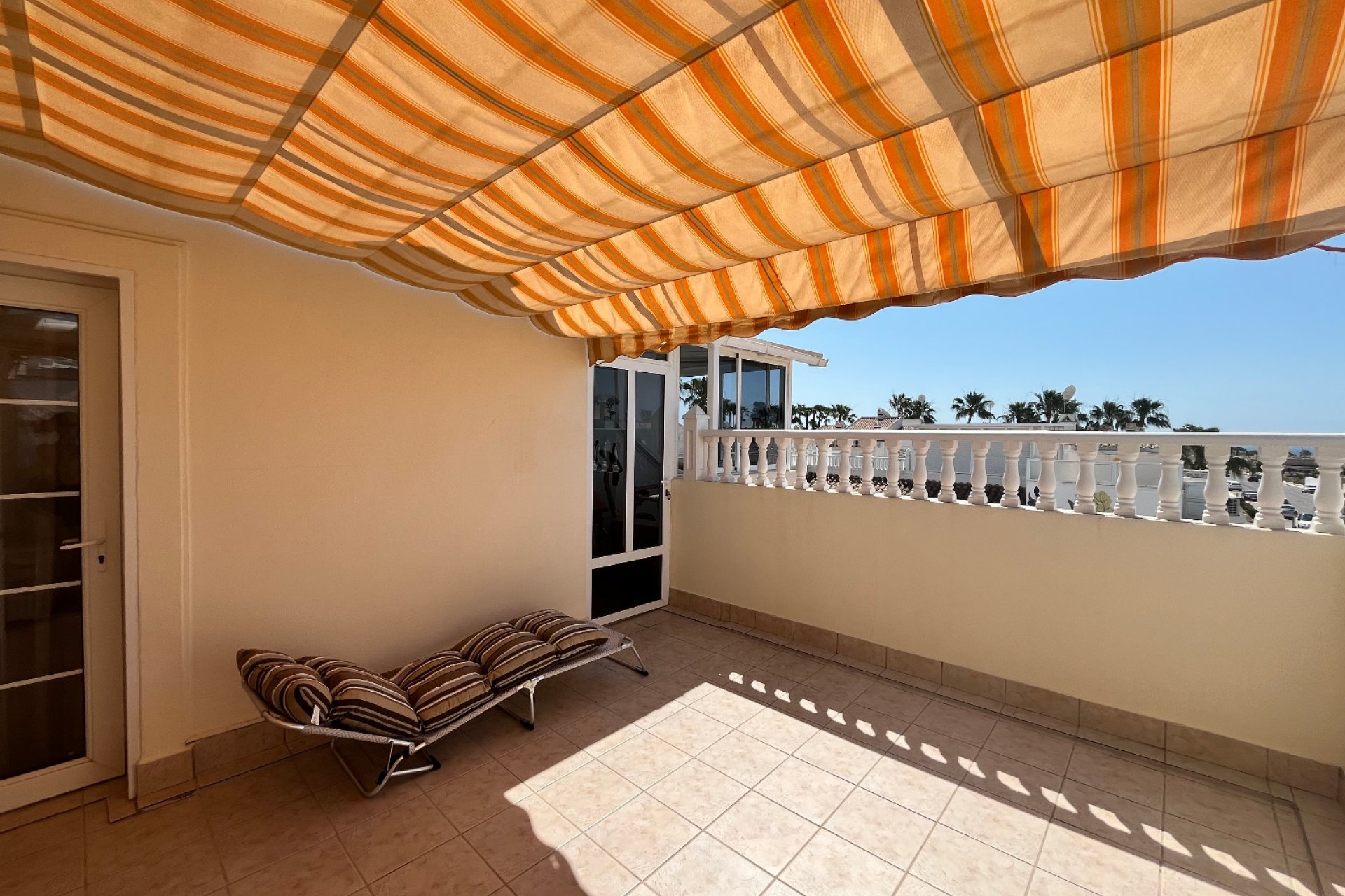 Återförsäljning - Quad House -
Playa Flamenca - Jumilla