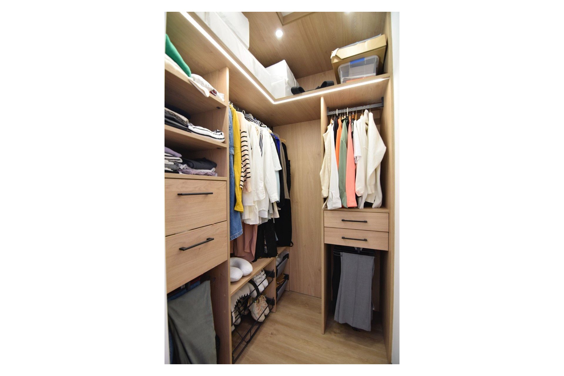 Återförsäljning - Radhus -
La Florida