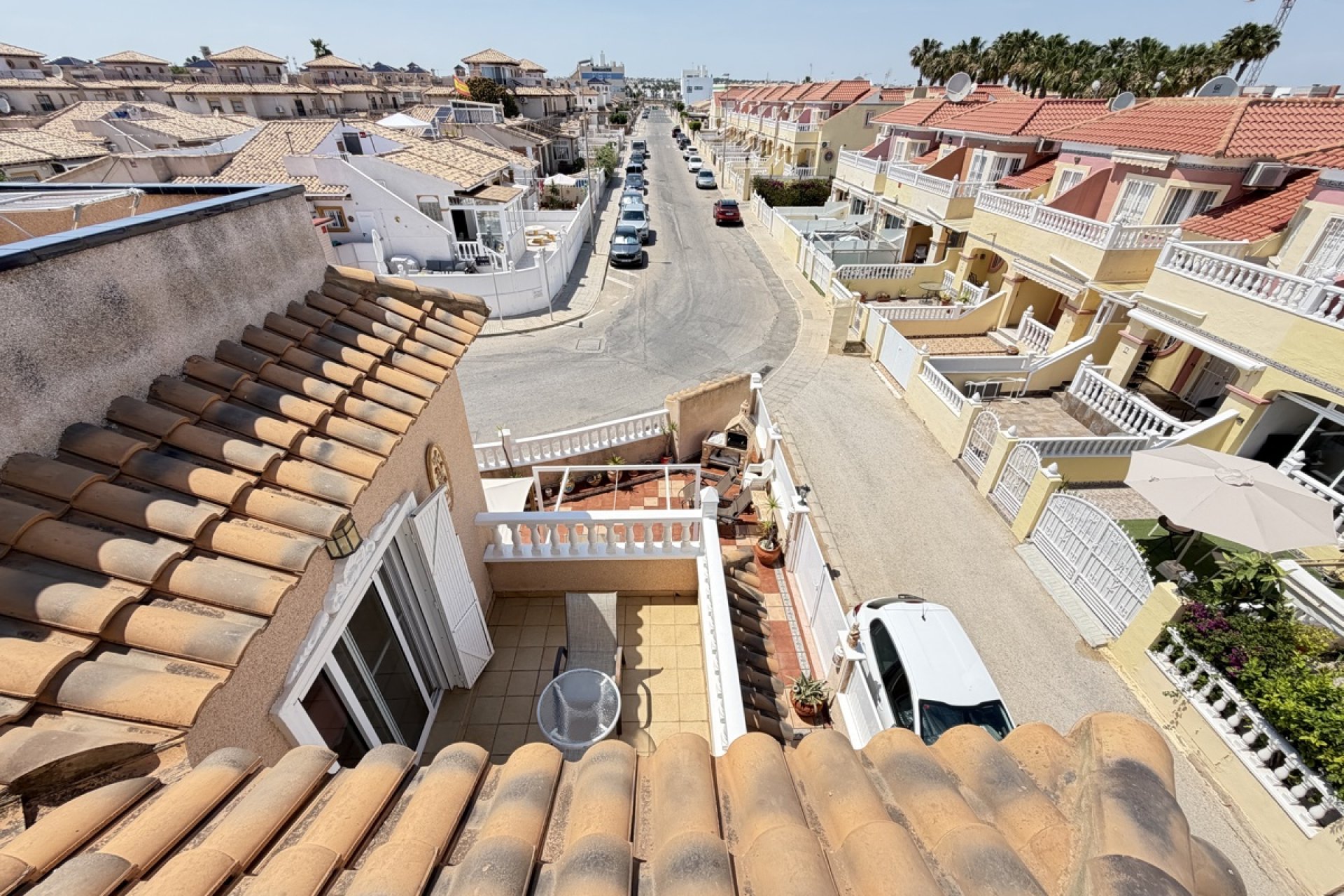 Återförsäljning - Radhus -
La Zenia