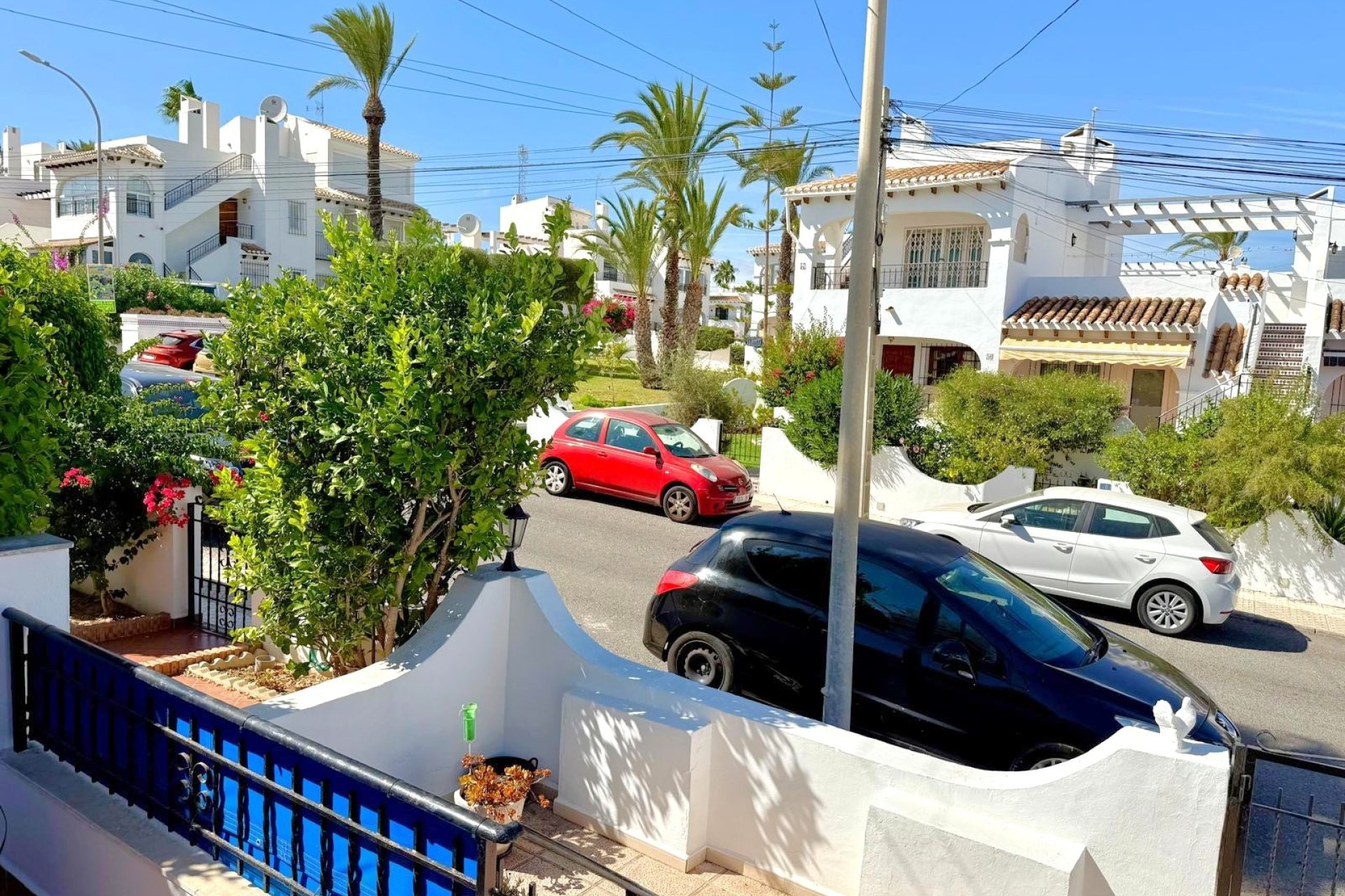 Återförsäljning - Radhus -
Orihuela Costa - Villamartín