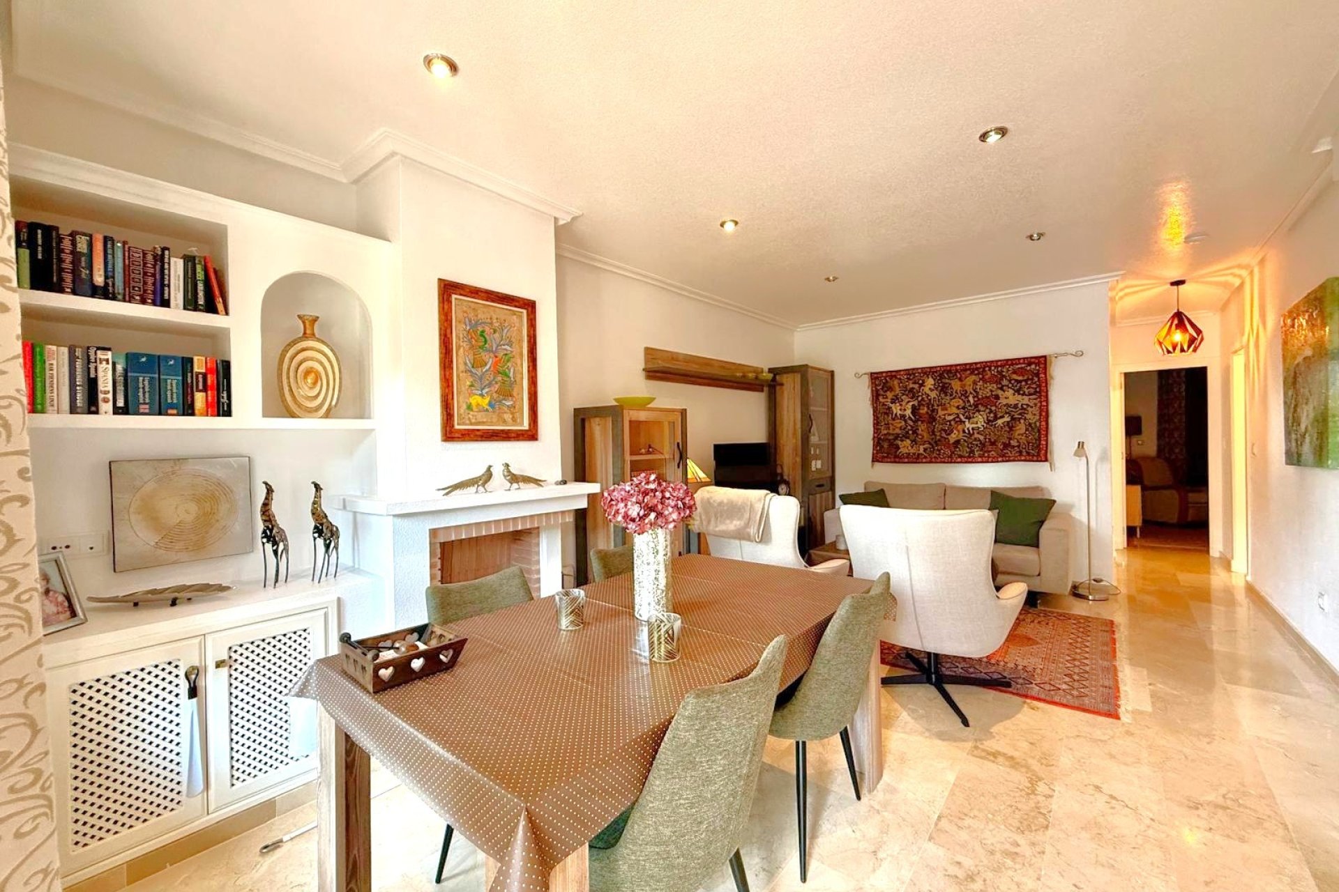 Återförsäljning - Radhus -
Orihuela Costa - Villamartín