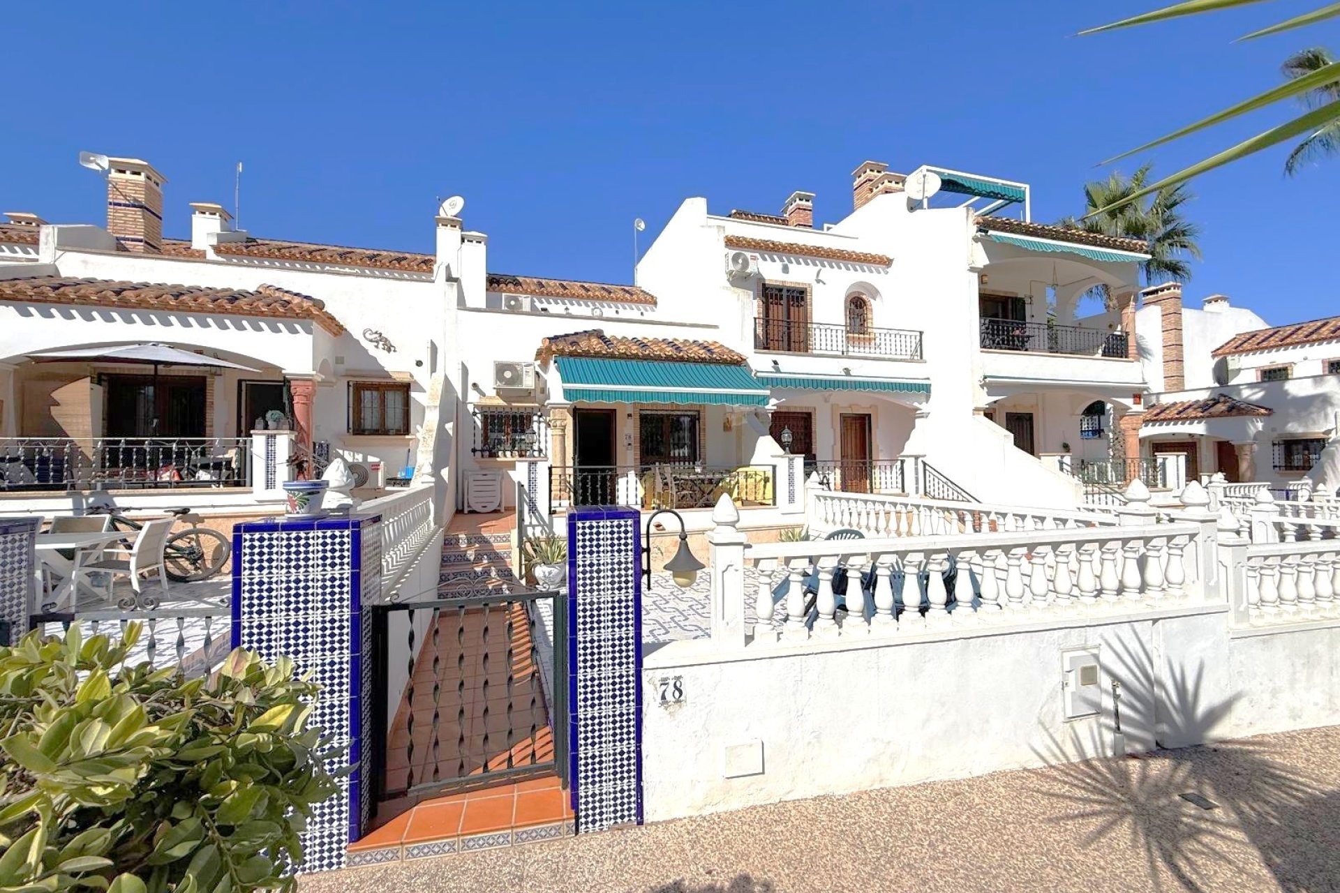 Återförsäljning - Radhus -
Orihuela Costa - Villamartín