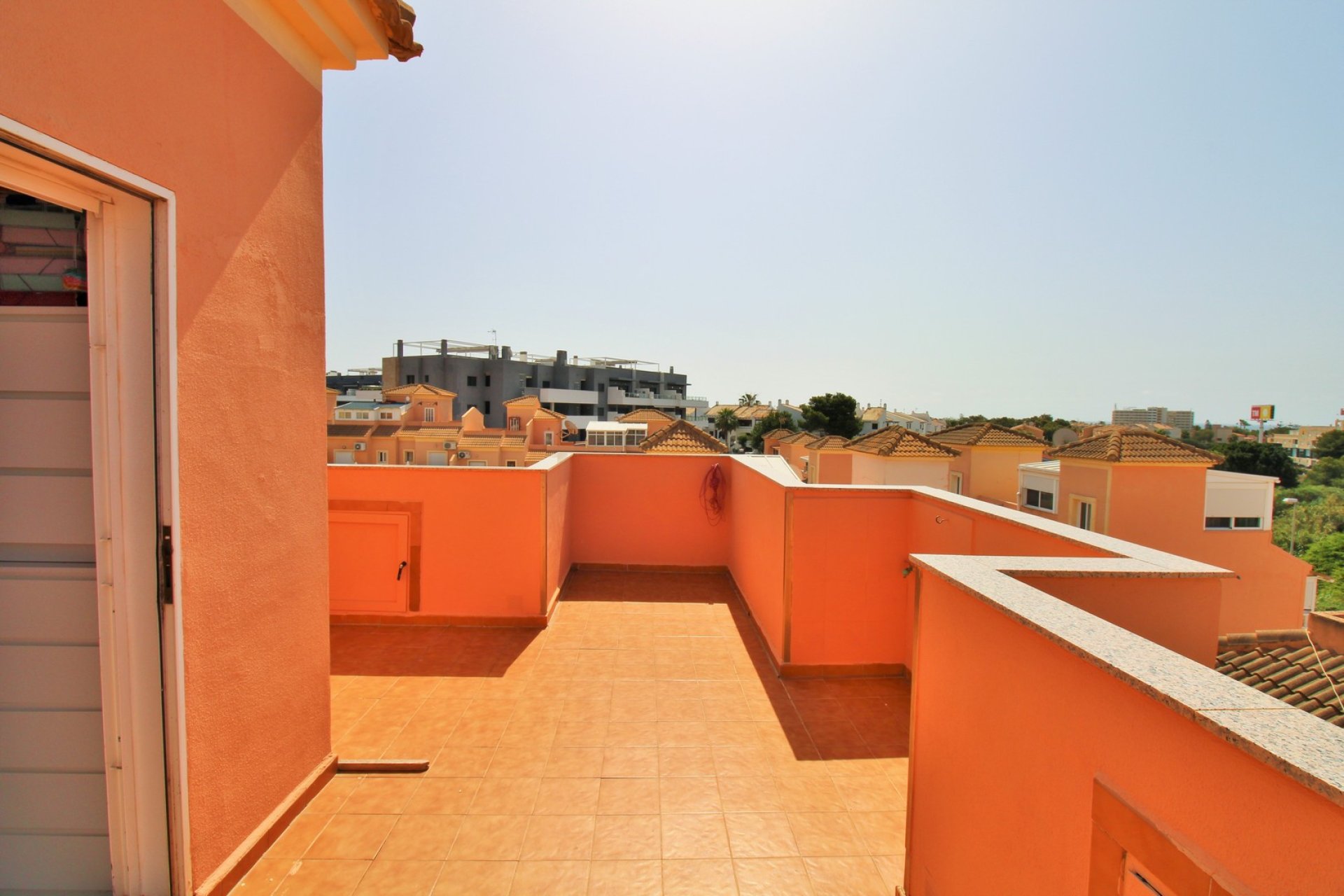 Återförsäljning - Radhus -
Playa Flamenca