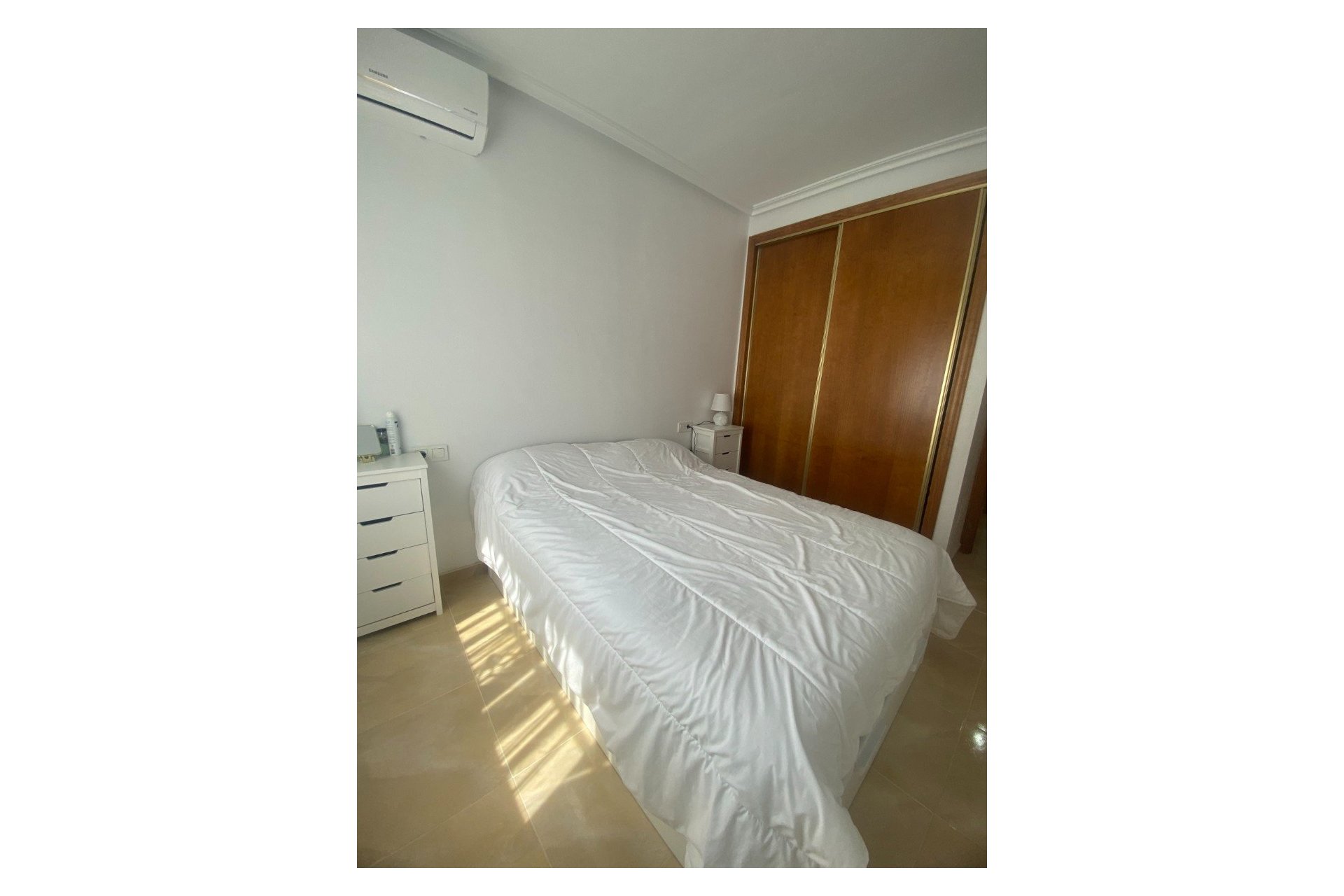 Återförsäljning - Radhus -
San Miguel de Salinas