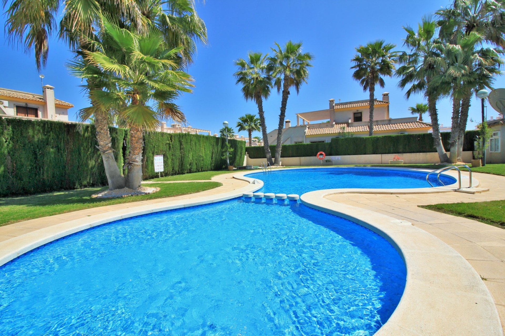 Återförsäljning - Radhus -
Villamartín - PAU 8