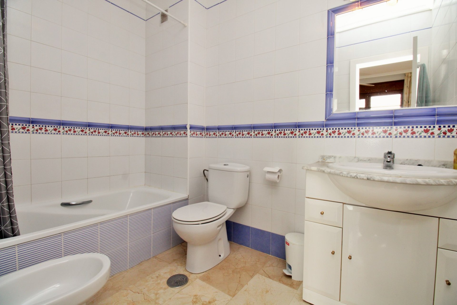 Återförsäljning - Radhus -
Villamartín - PAU 8