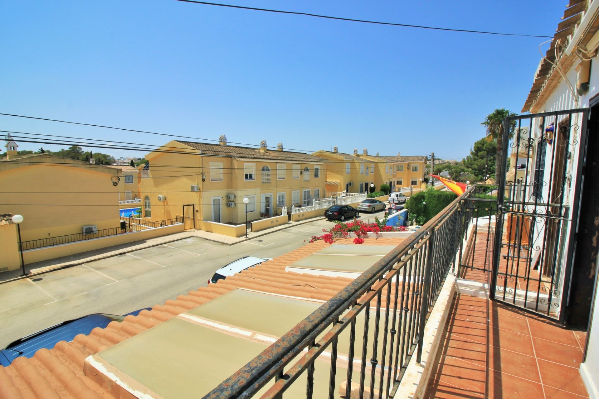 Återförsäljning - Radhus -
Villamartín - Villamartin
