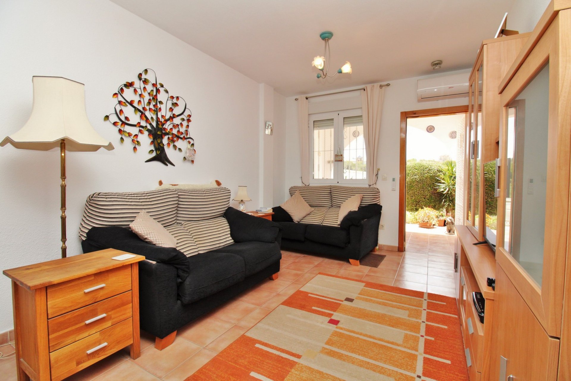 Återförsäljning - Radhus -
Villamartín - Villamartin