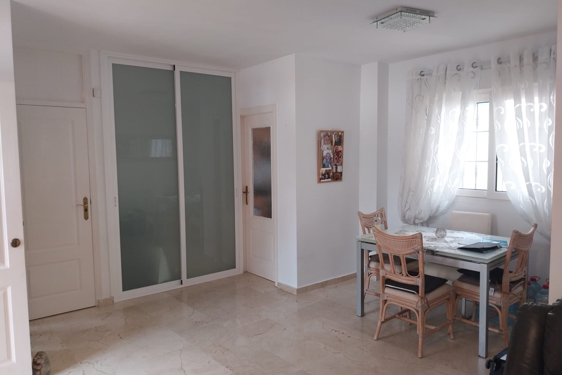 Återförsäljning - Radhus -
Villamartín - Villamartin