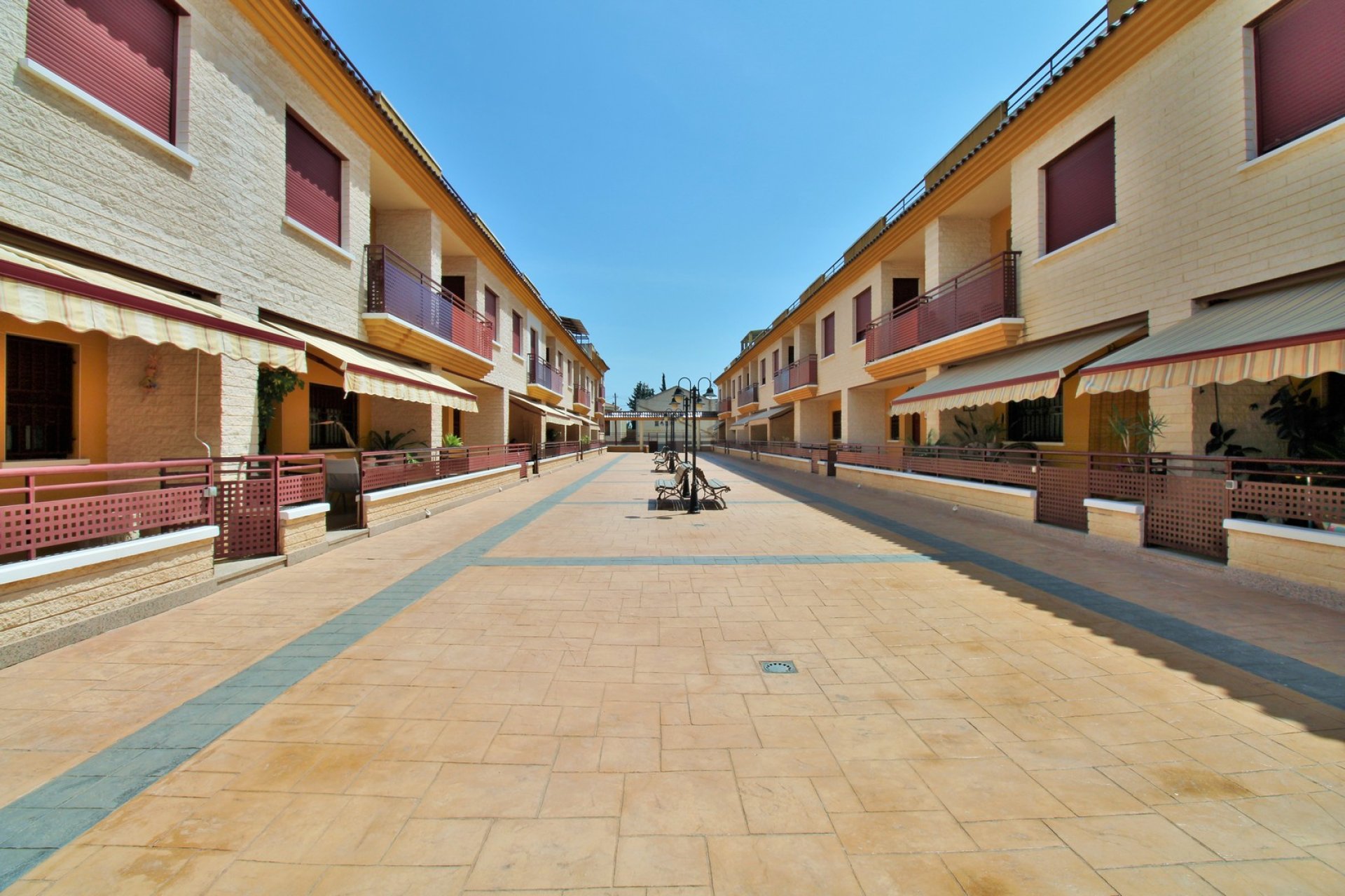 Återförsäljning - Semi Detached House -
Orihuela - Los Desamparados