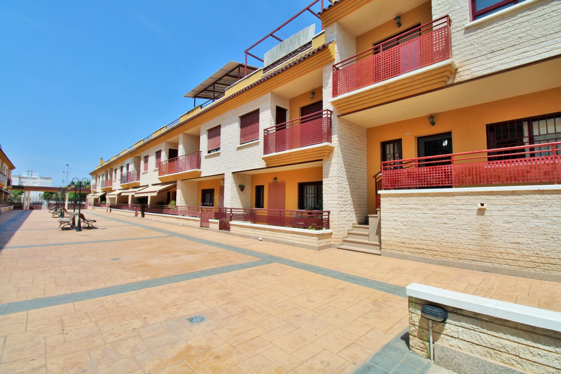 Återförsäljning - Semi Detached House -
Orihuela - Los Desamparados