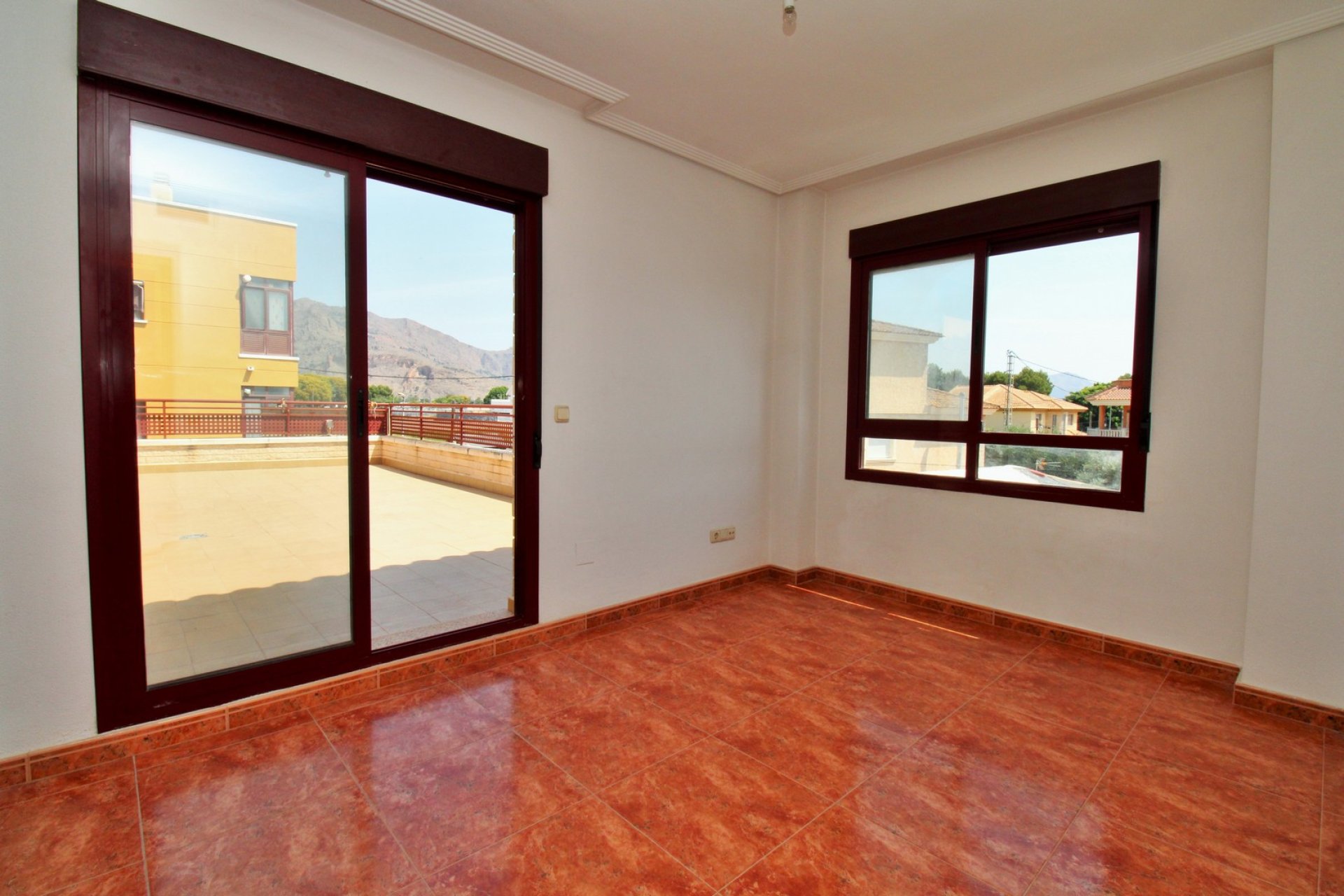 Återförsäljning - Semi Detached Villa -
Orihuela - Los Desamparados