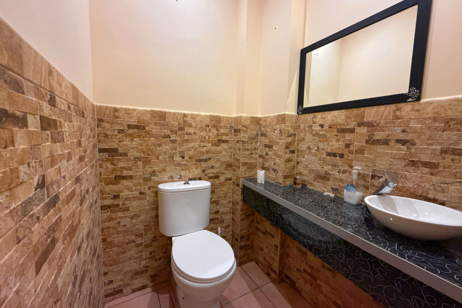 Återförsäljning - trespaso -
Mil Palmeras