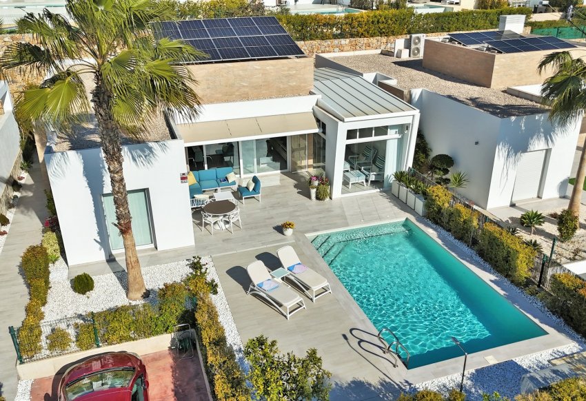 Återförsäljning - Villa -
Algorfa - La Finca Golf Resort
