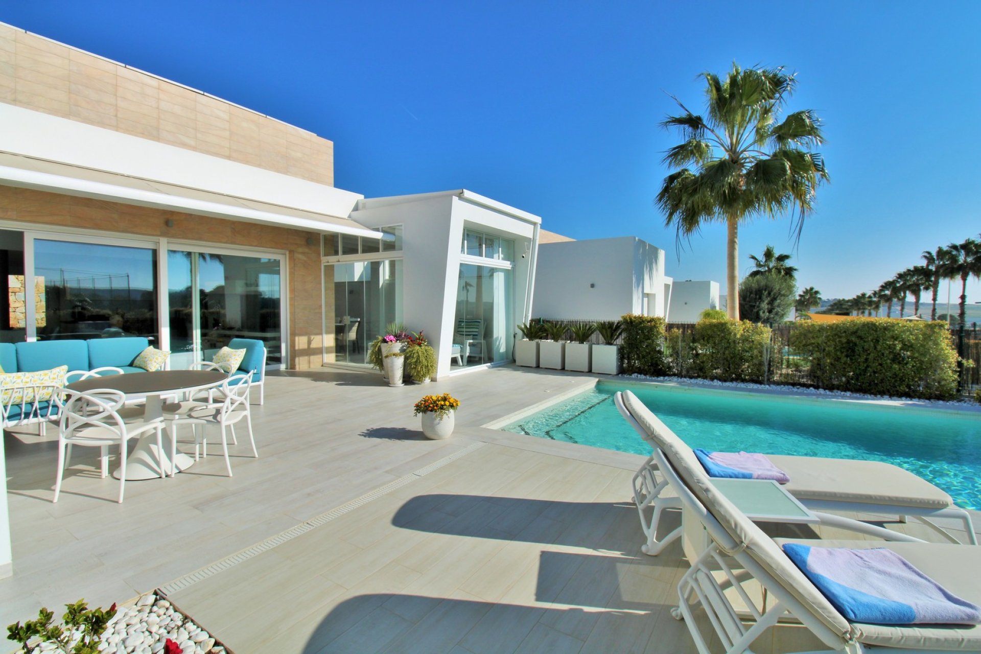 Återförsäljning - Villa -
Algorfa - La Finca Golf Resort