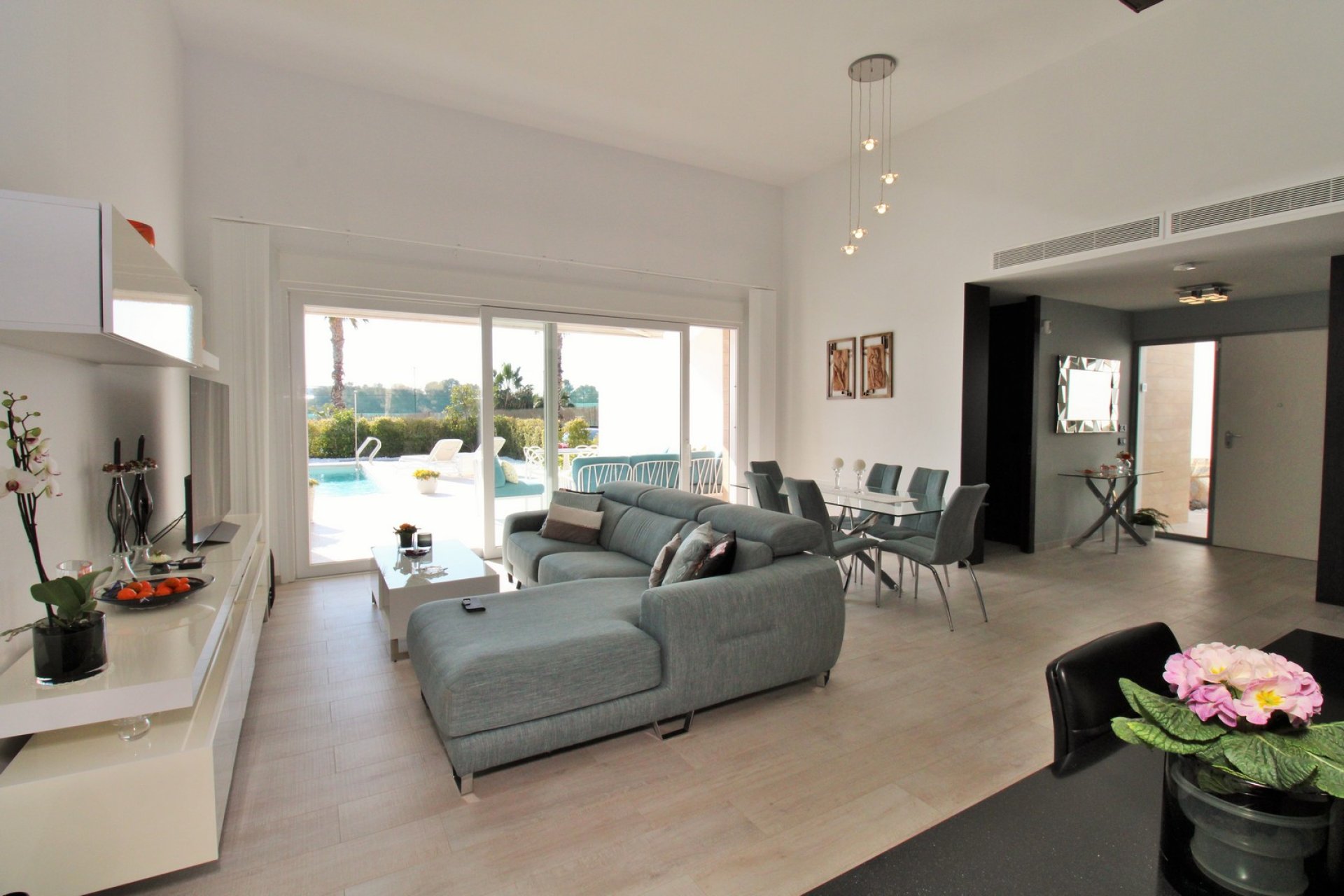 Återförsäljning - Villa -
Algorfa - La Finca Golf Resort
